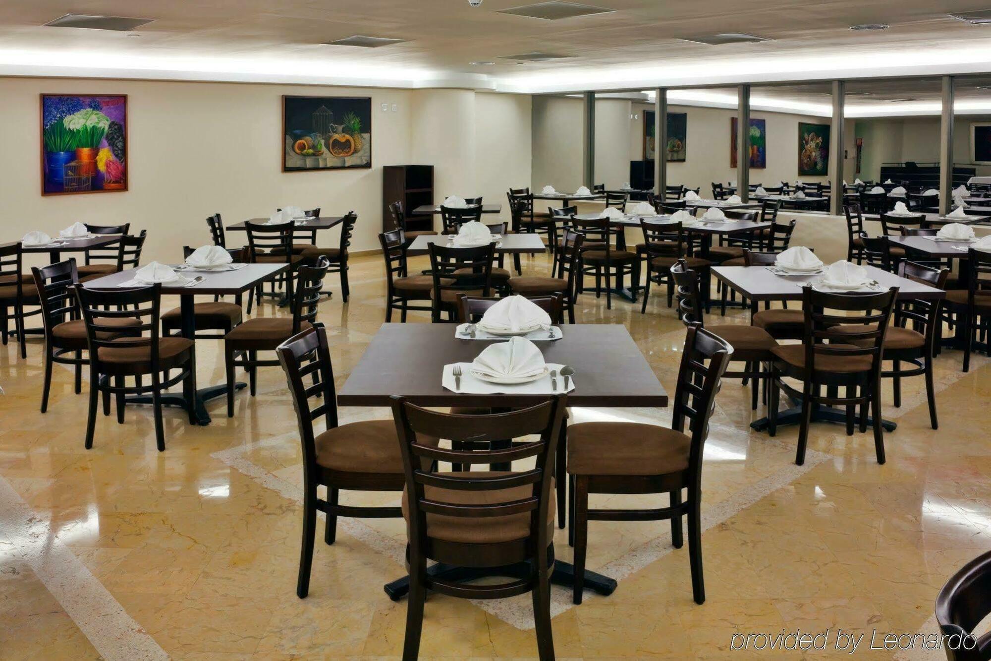 Holiday Inn Hotel & Suites Mexico Medica Sur By Ihg Restaurant foto